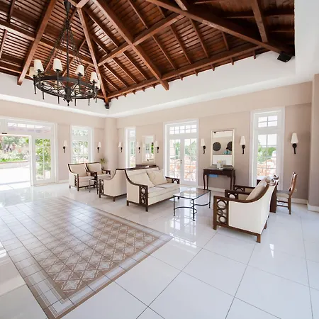 فندق Greenland 4*